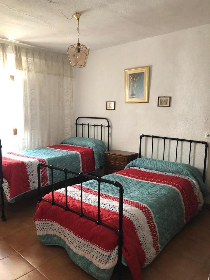 Вілла La Trilla Cacin Екстер'єр фото